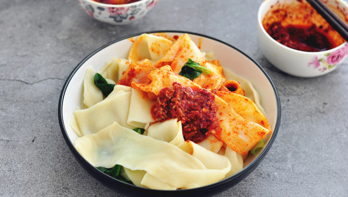 Garlic Dipping Noodle Recipe from Shaanxi